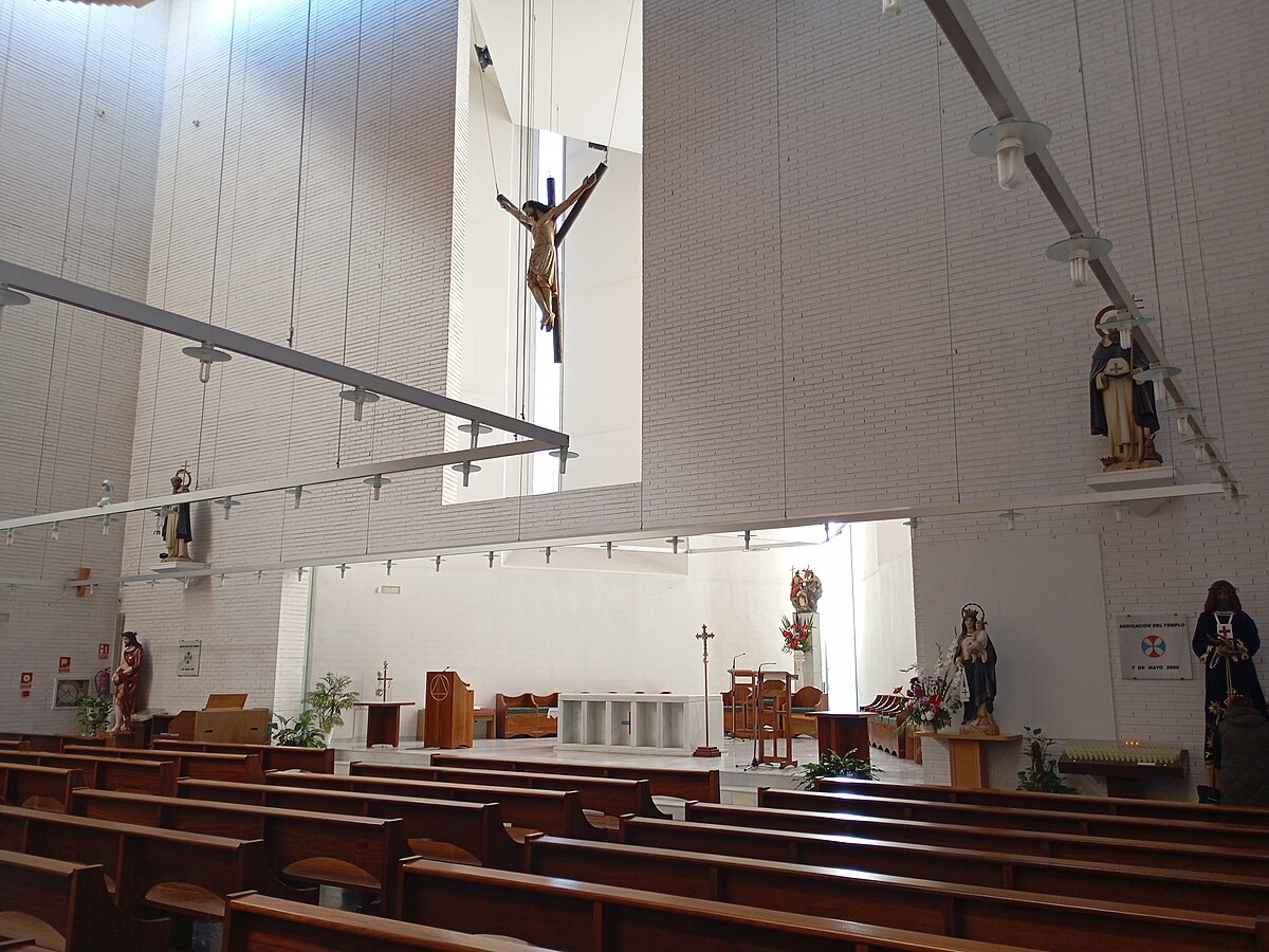 Escultura de San Juan de Mata en Salamanca